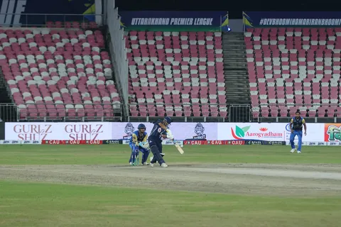 Nainital Tigers batters running between the wickets